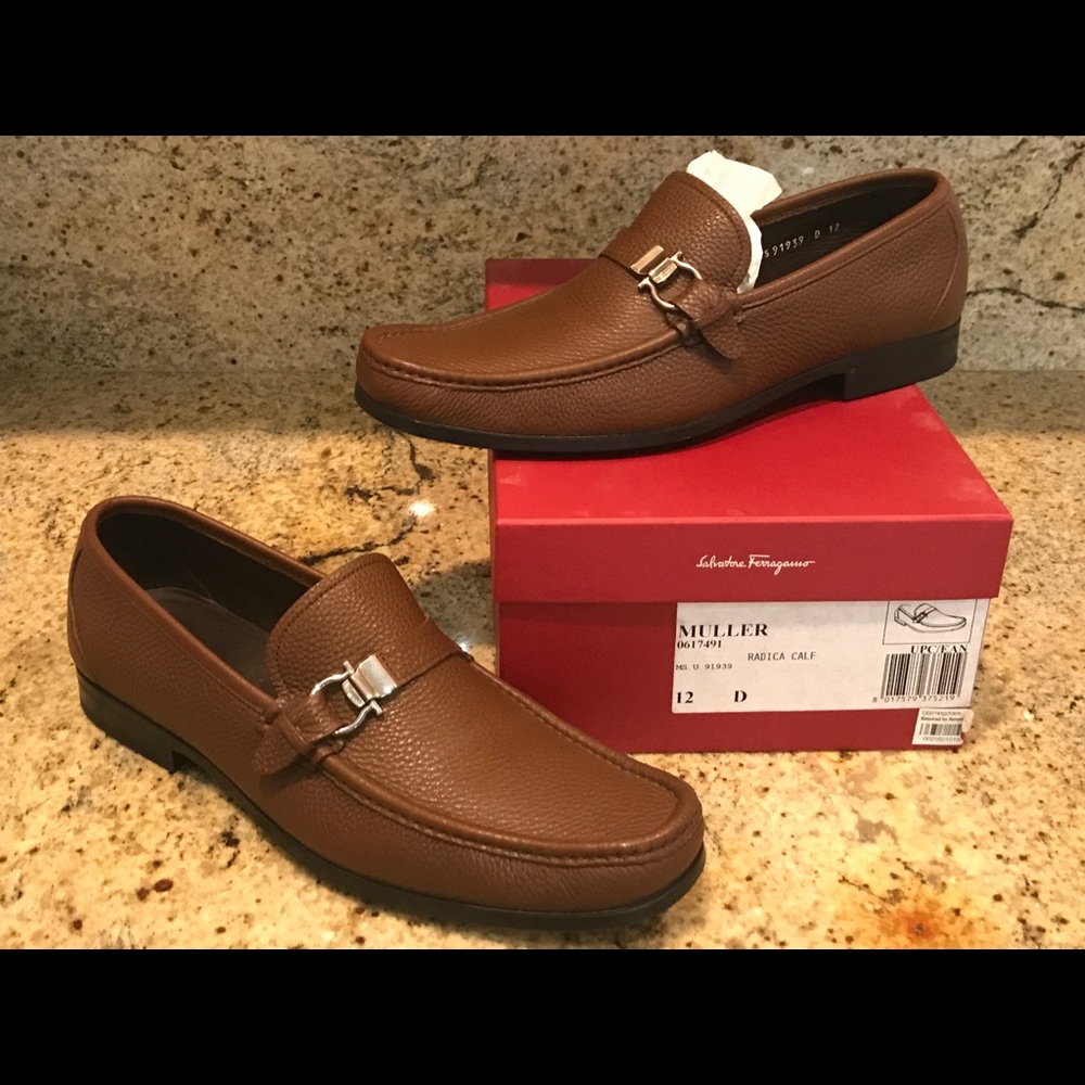 Salvatore Ferragamo men's shoes will sell fast!!